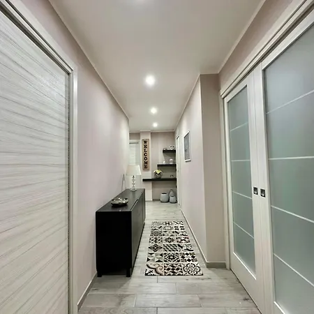 Blucris - Elegante E Confortevole *